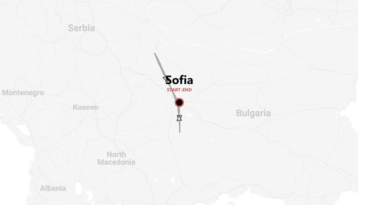 Mappa di un itinerario di viaggio con partenza e arrivo a Sofia, Bulgaria, che mostra i paesi limitrofi come Serbia e Macedonia del Nord.
