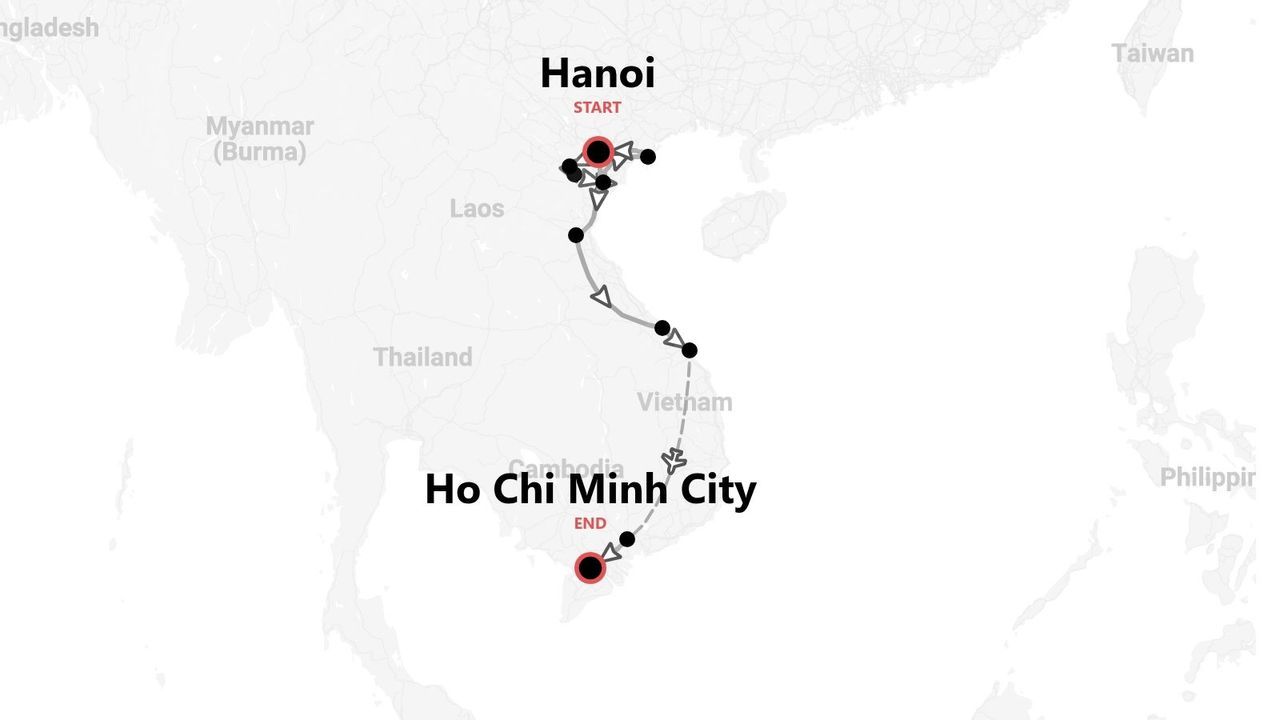 Un mapa que muestra un itinerario de viaje en Vietnam, comenzando en Hanói y terminando en la Ciudad Ho Chi Minh, con la ruta y las paradas marcadas.