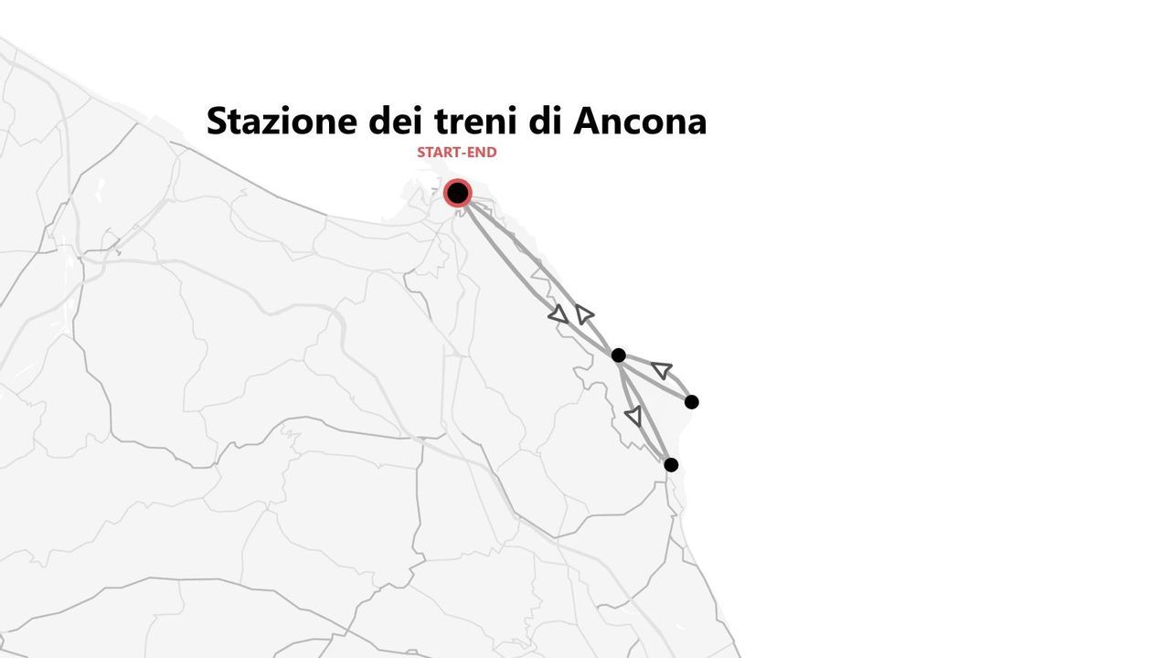 Mappa di un itinerario con partenza e arrivo alla Stazione dei treni di Ancona.