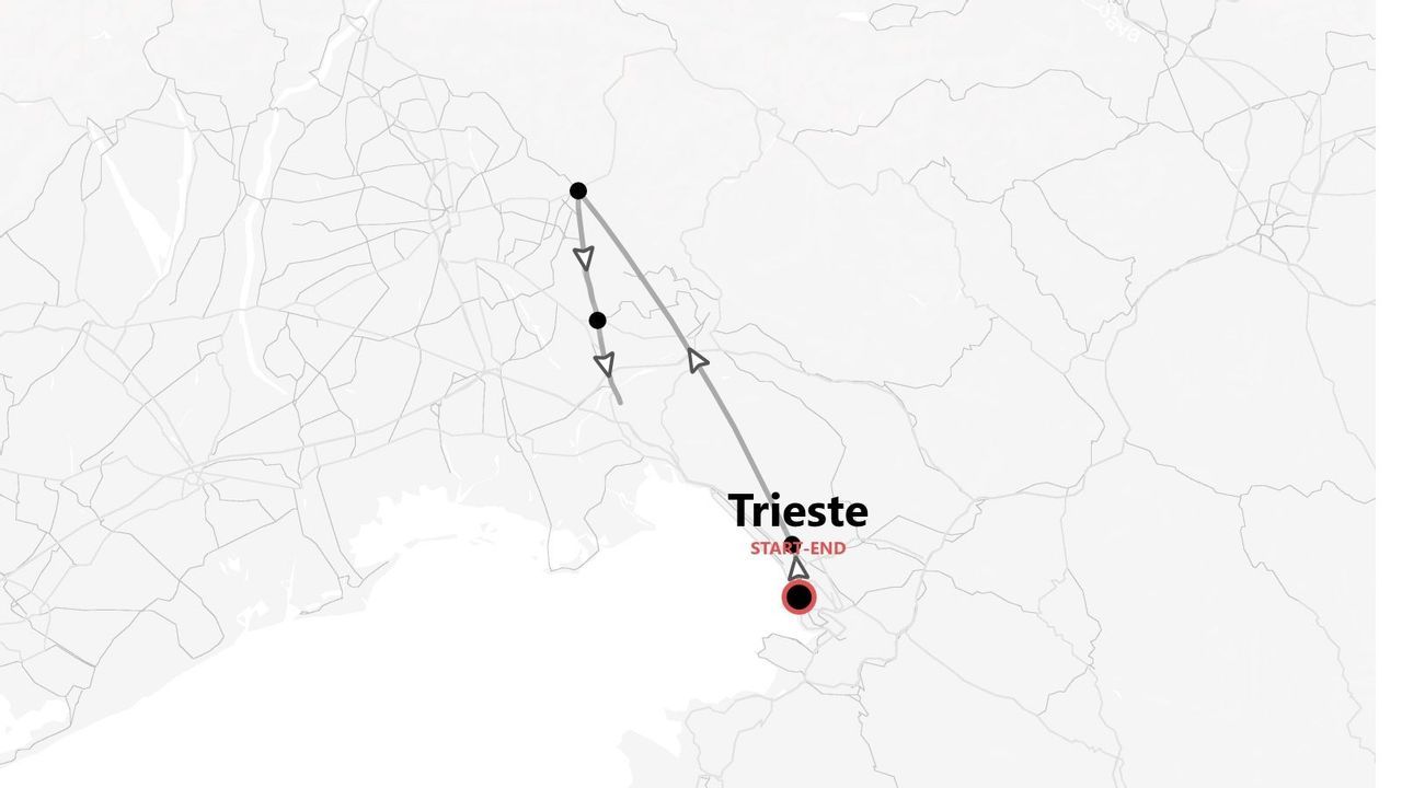 Una mappa stilizzata che mostra un itinerario ad anello con punto di partenza e arrivo a Trieste.