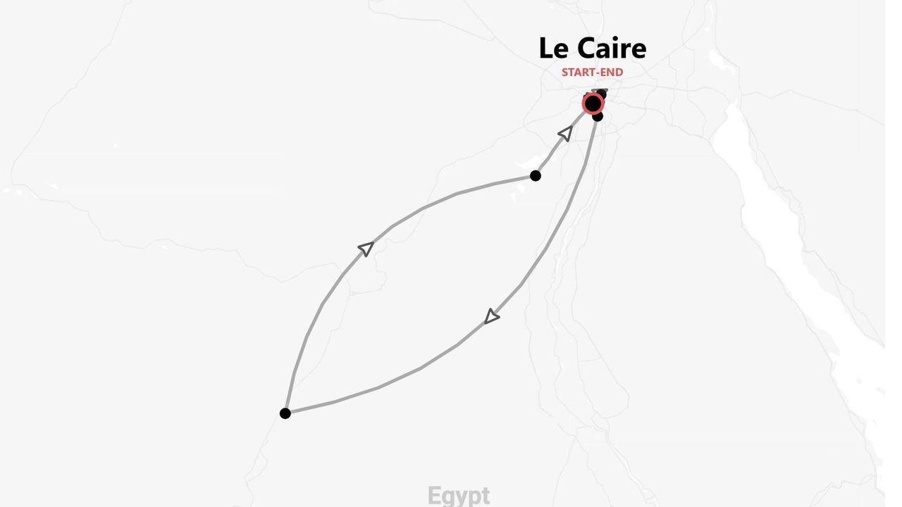 Carte d'un circuit touristique en Égypte, avec un départ et une arrivée au Caire.