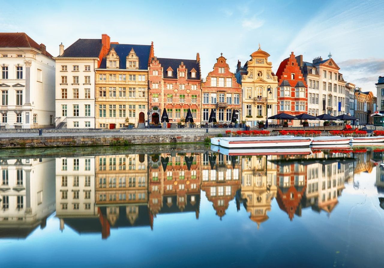 Belgium-houses-colours-city