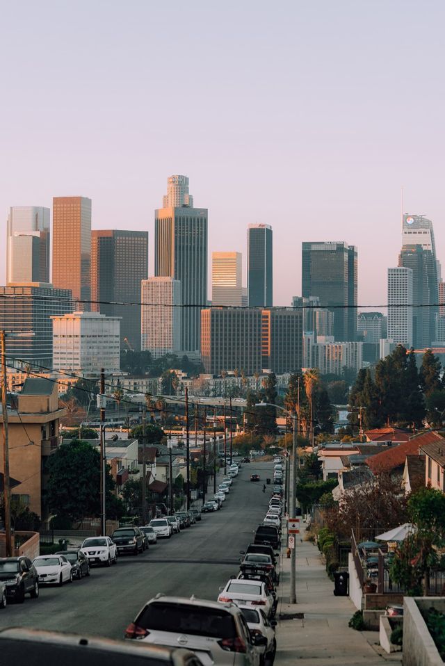 tour-chicago-los-angeles-road-panorama-autumn