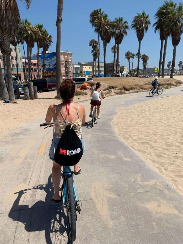 travel-venice-beach-tour-bike-adventure-friends-usa