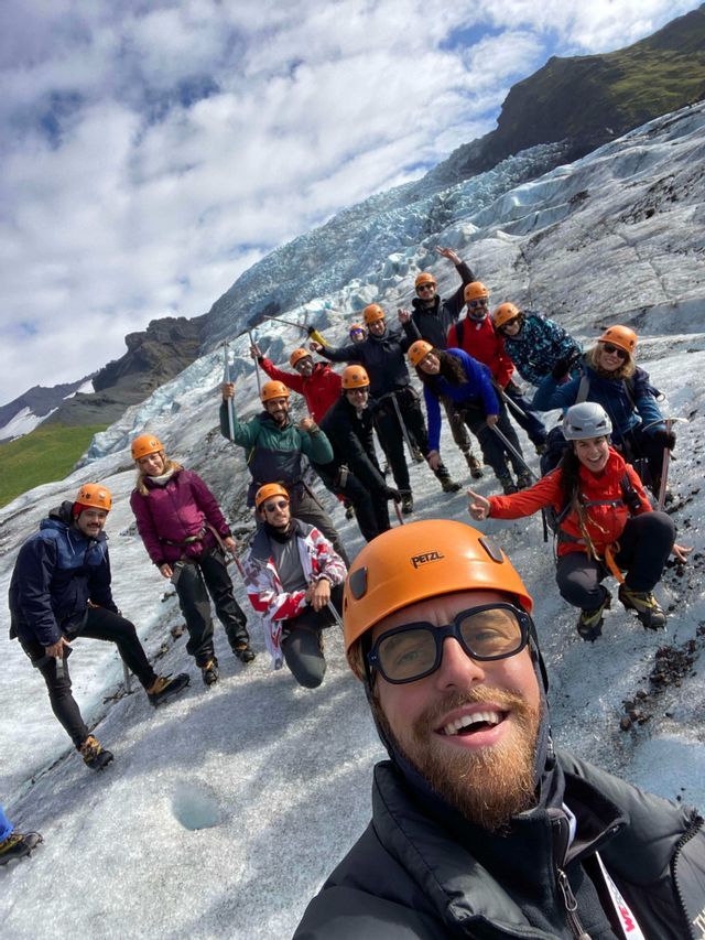 ice-adventure-glacier-iceland-travel-autumn