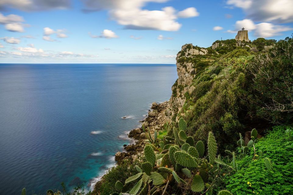 sicily-landscape-sea-blue
