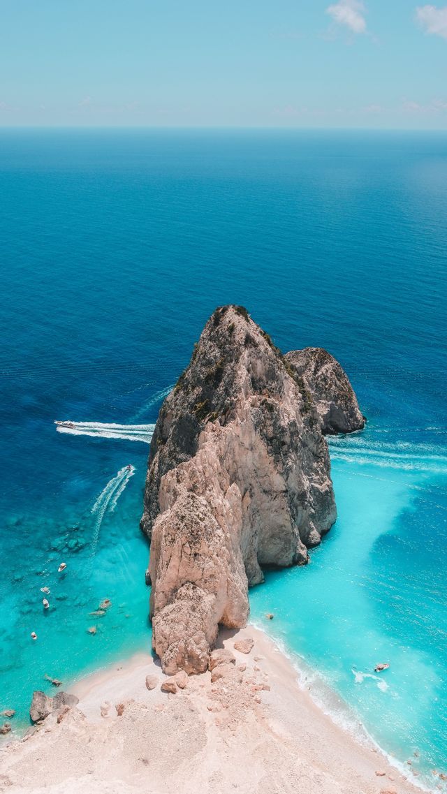 Beach-rock-blue-nature