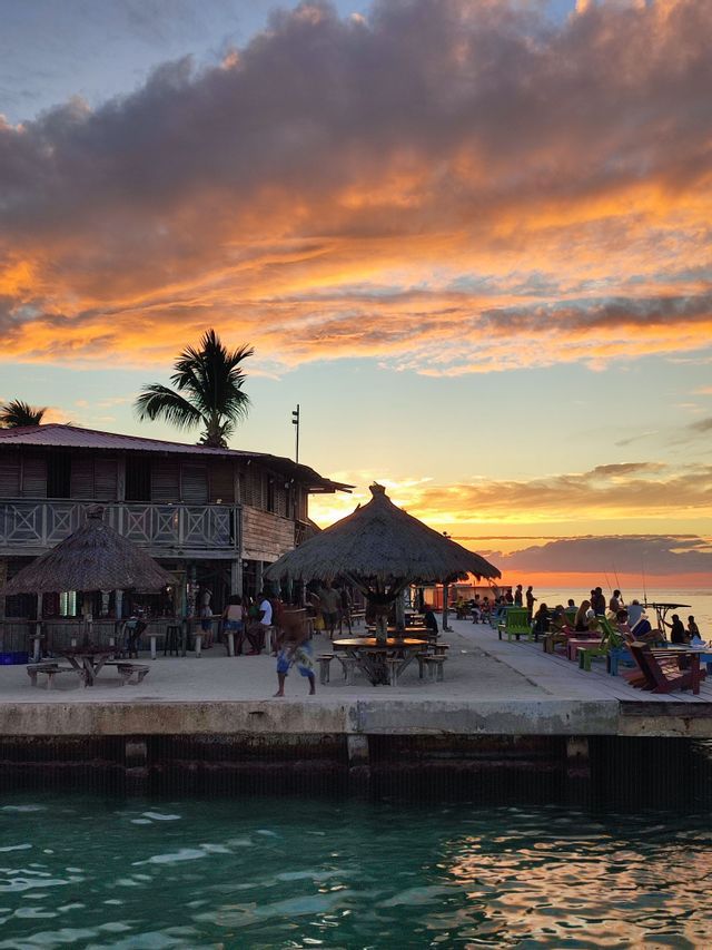 Sunset at The Split Sunset over the bar at The Split on Caye Caulker, Belize