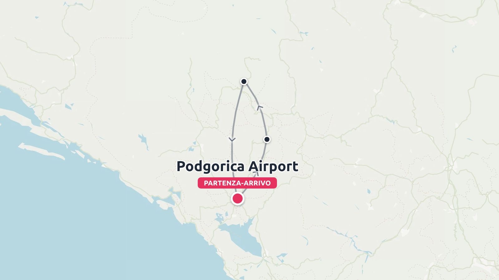 Una mappa del percorso di viaggio che mostra un itinerario ad anello con partenza e arrivo all'aeroporto di Podgorica.