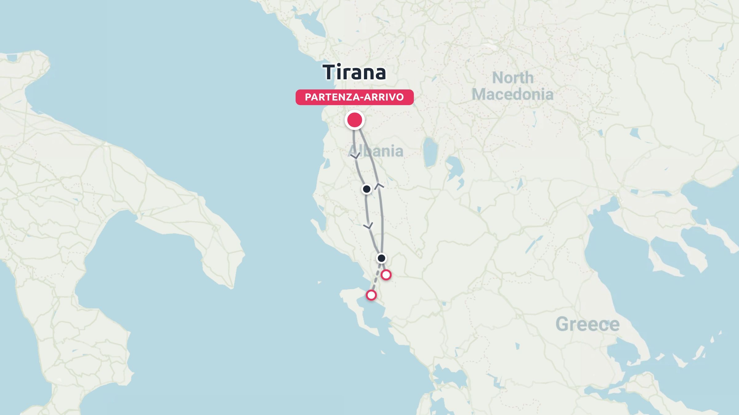 Una mappa di itinerario di viaggio dell'Albania che mostra un percorso di andata e ritorno con partenza e arrivo a Tirana.