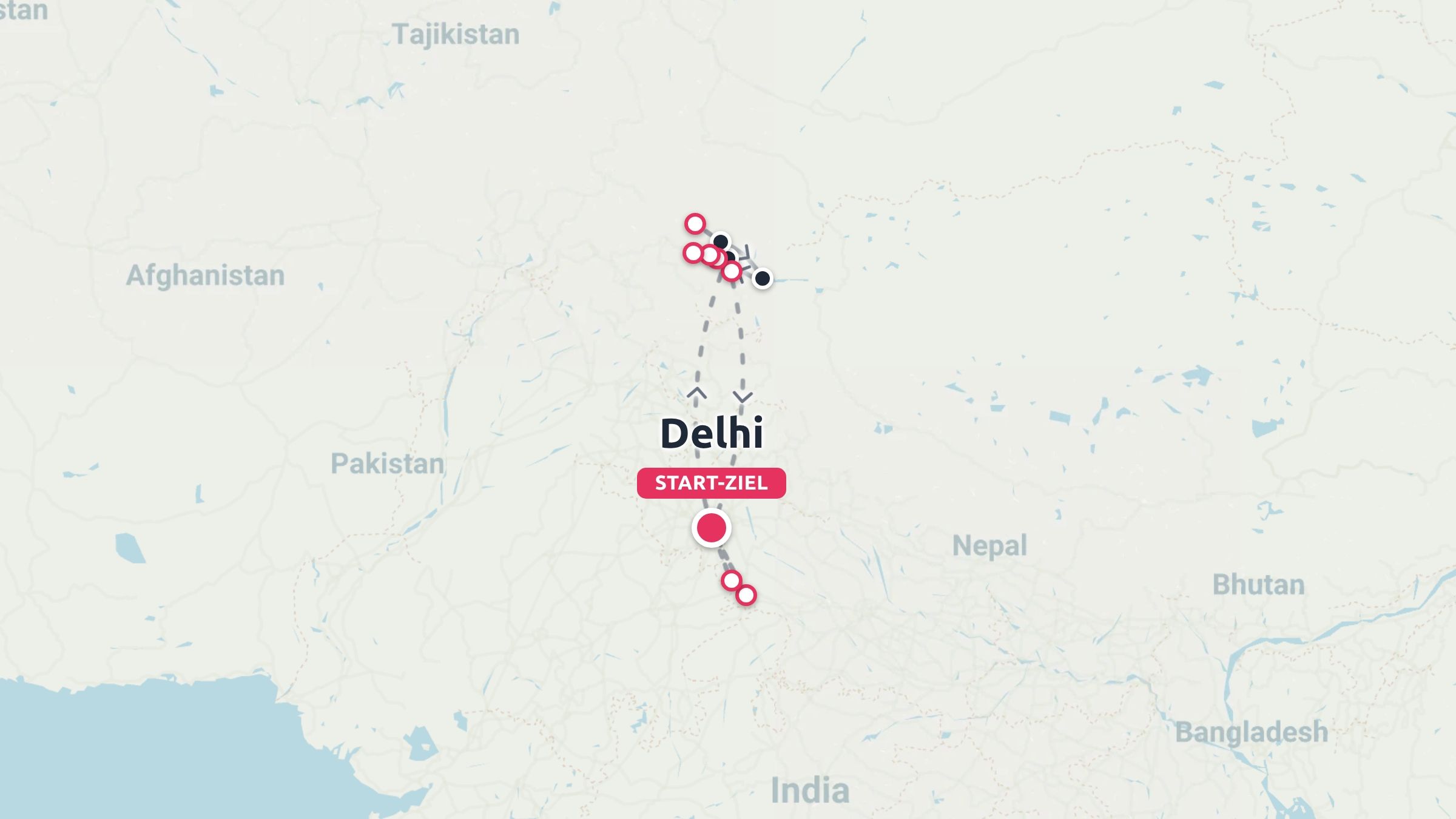 Eine Reisekarte von Nordindien mit einer Tourroute, die in Delhi beginnt und endet, sowie Flugrouten nach Norden.
