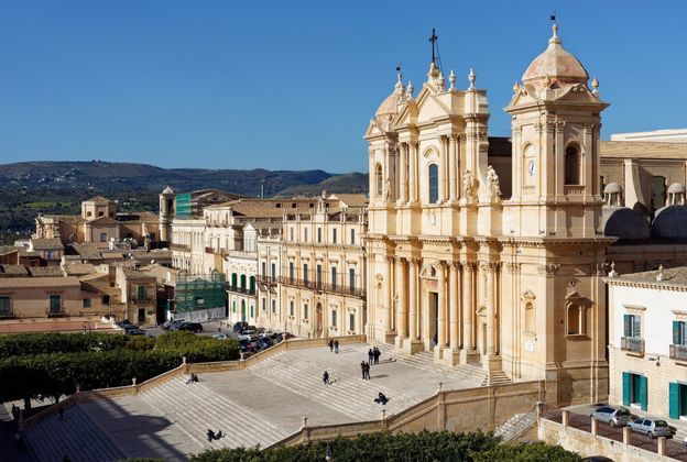 Viaja en grupo con gente de tu edad con WeRoad y descubre Sicília en Italia