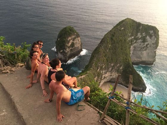 Indonesia: beach life e island discovery