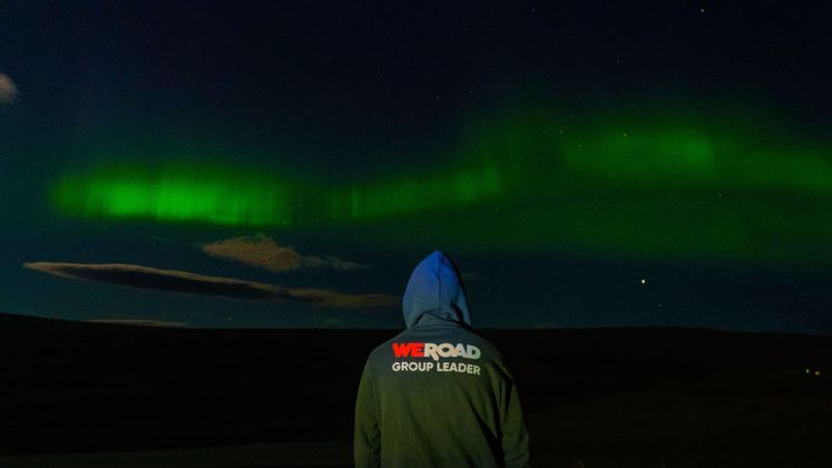 Vorresti provare anche un incredibile esperienza assistendo all'aurora boreale? Se la risposta è si sei nel posto giusto. Parti con WeRoad per un incredibile avventura in Islanda.