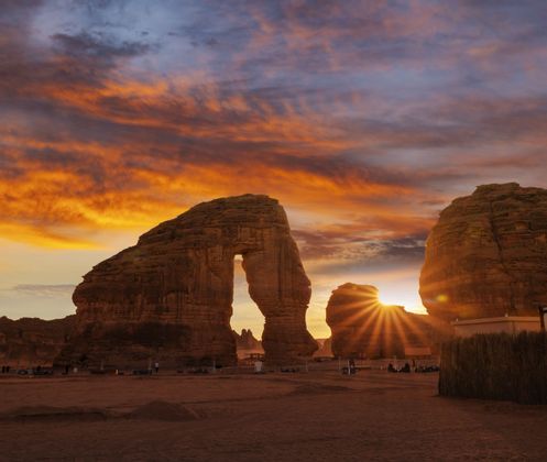 saudi-arabia-nature-door-sunset-desert-landscape