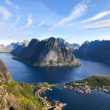 travel-norway-lofoten-trip-landscape-nature-summer