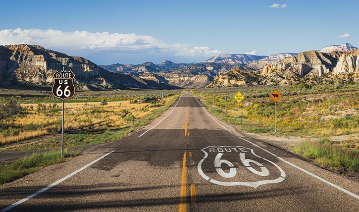 Vorresti visitare la West Coast degli Stati Uniti e non sai da dove partire? Siamo qui per te. Prepara lo zaino ti ci portiamo noi. Parti in viaggio con WeRoad nei posti più meravigliosi del mondo. Scopri l'itinerario