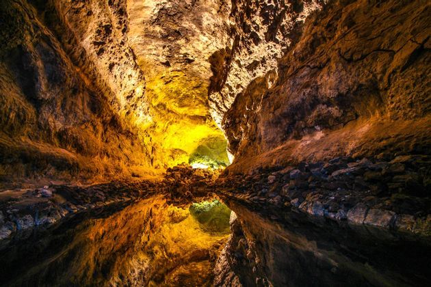 Hai mai visitato l'isola di Lanzarote? Se la risposta e no, allora questo viaggio di gruppo è quello che fa per te!