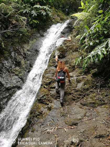 Viaja en grupo a Azores y aventúrate con los trekking en plena naturaleza