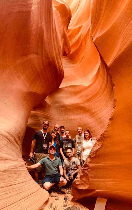 Parti con WeRoad per visitare le meraviglie del Canyon e fare un tour nel selvaggio Far West. Cosa aspetti? Prenota subito il tuo prossimo viaggio