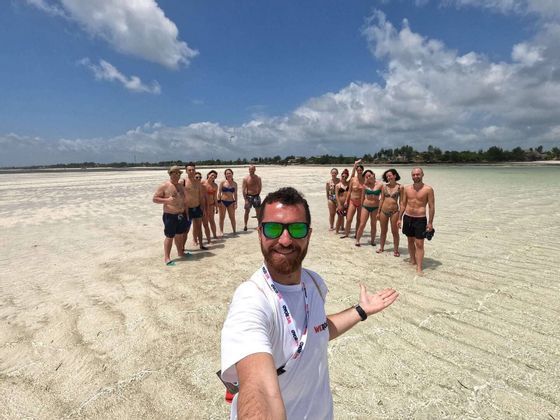 Voglia di mare? Parti con WeRoad a Zanzibar e goditi mare e villaggi spettacolare.