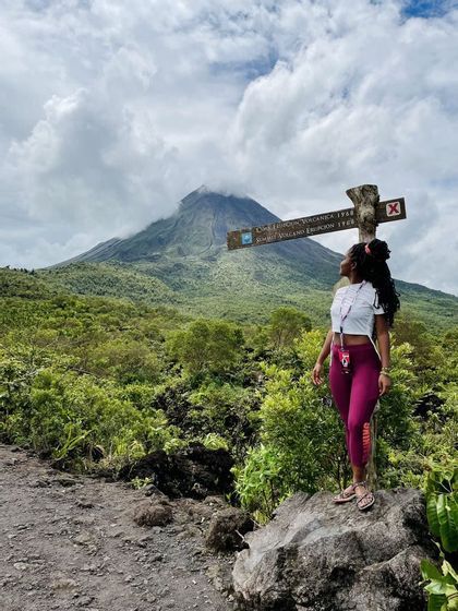 Visita con noi la Costa Rica per immergerti nella natura e il suo fascino come il vulcano Arenal. Parti per un viaggio con WeRoad