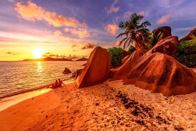 seychelles-la-digue-anse-source-dargent-1.jpg