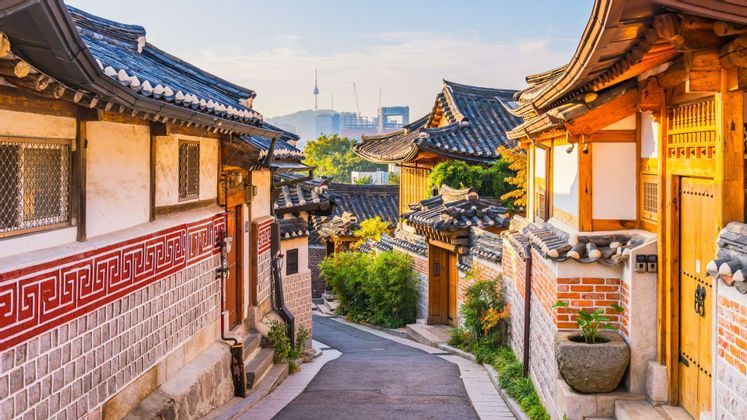 Copertina-WEROAD-COREA-DEL-SUD-Bukchon-Hanok-Village-1920-1080-px-1.jpeg