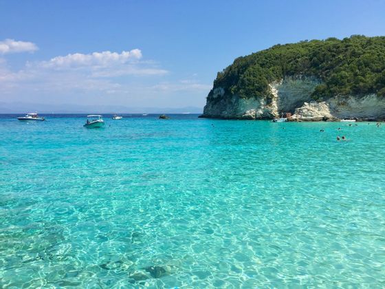 antipaxos-4.jpeg