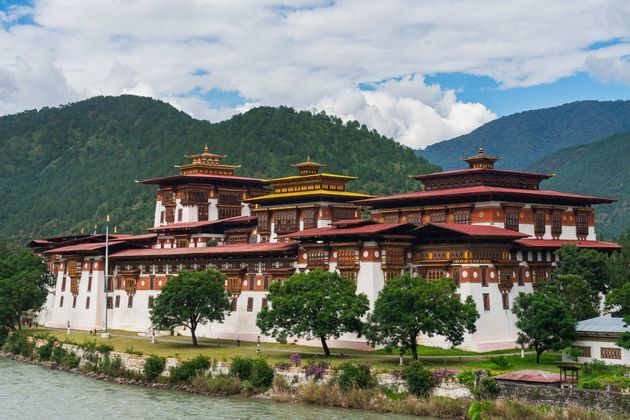 Punakha-Dzong.jpg