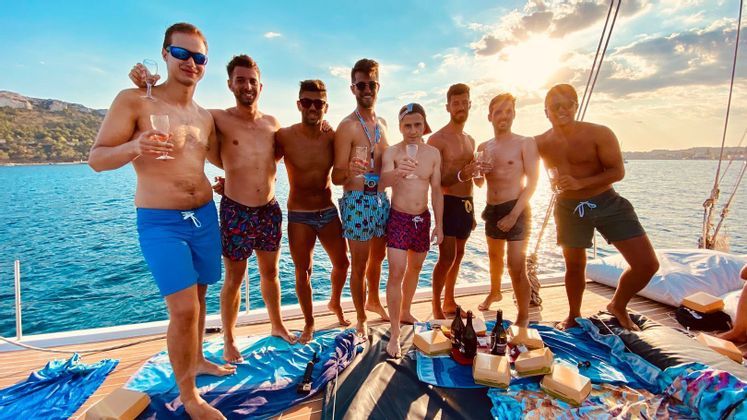 sardinia-group-people-summer-sea-trip-adventure-friends