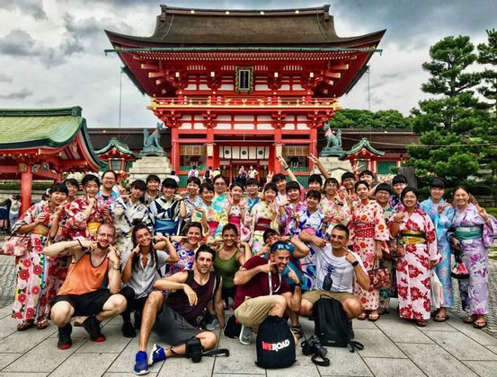 Viaja en grupo a Japón con gente de tu edad con WeRoad y sumérgete en el encanto de este país