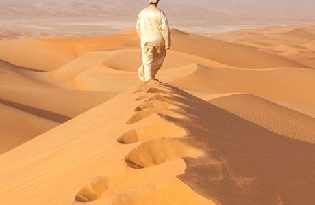 Oman 360°: viaggio tra deserti infiniti e città incantate