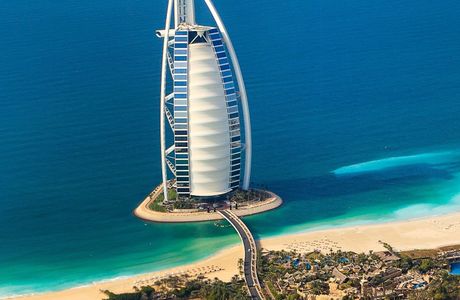 Emirati Arabi Uniti 360°: Dubai, Abu Dhabi e il deserto