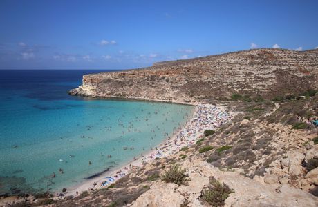 Lampedusa e Linosa Express: sfumature di isole selvagge