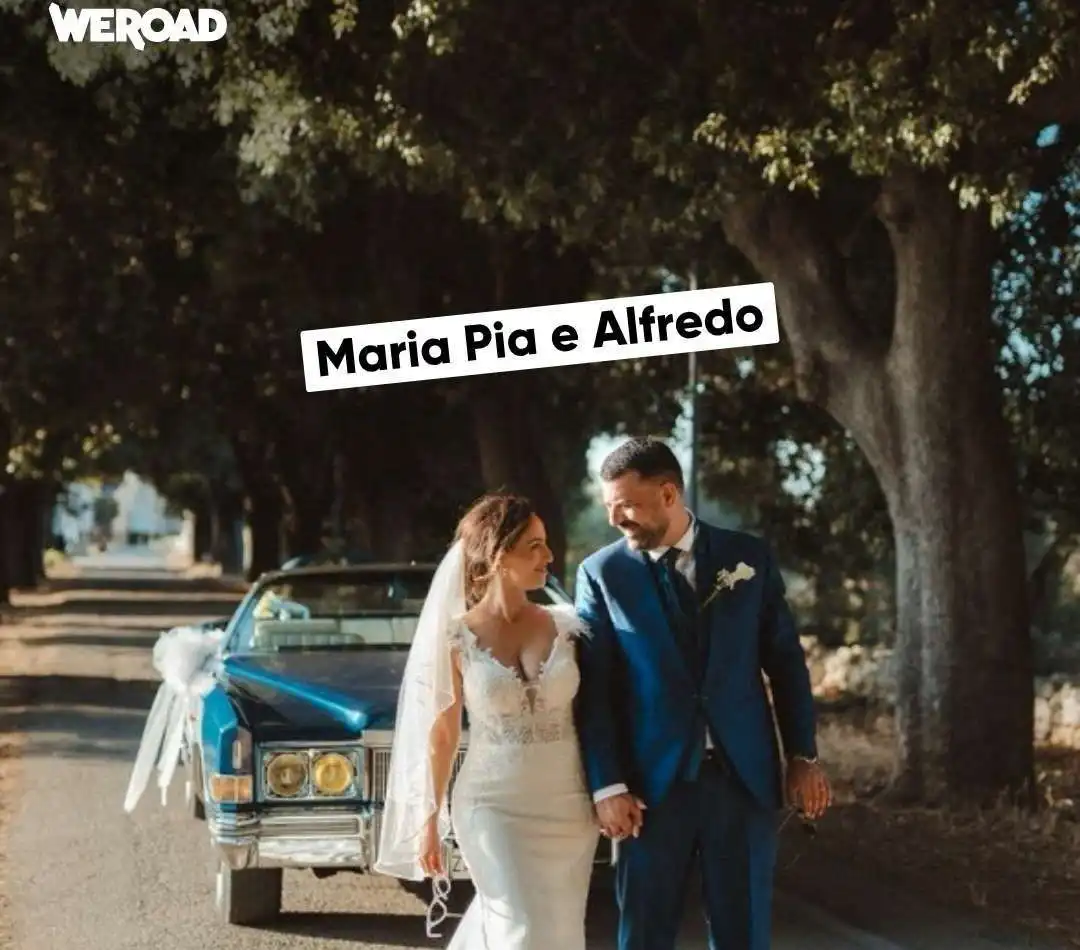 Maria Pia and Alfredo on their wedding day, a couple who met on a WeRoad trip to Cuba