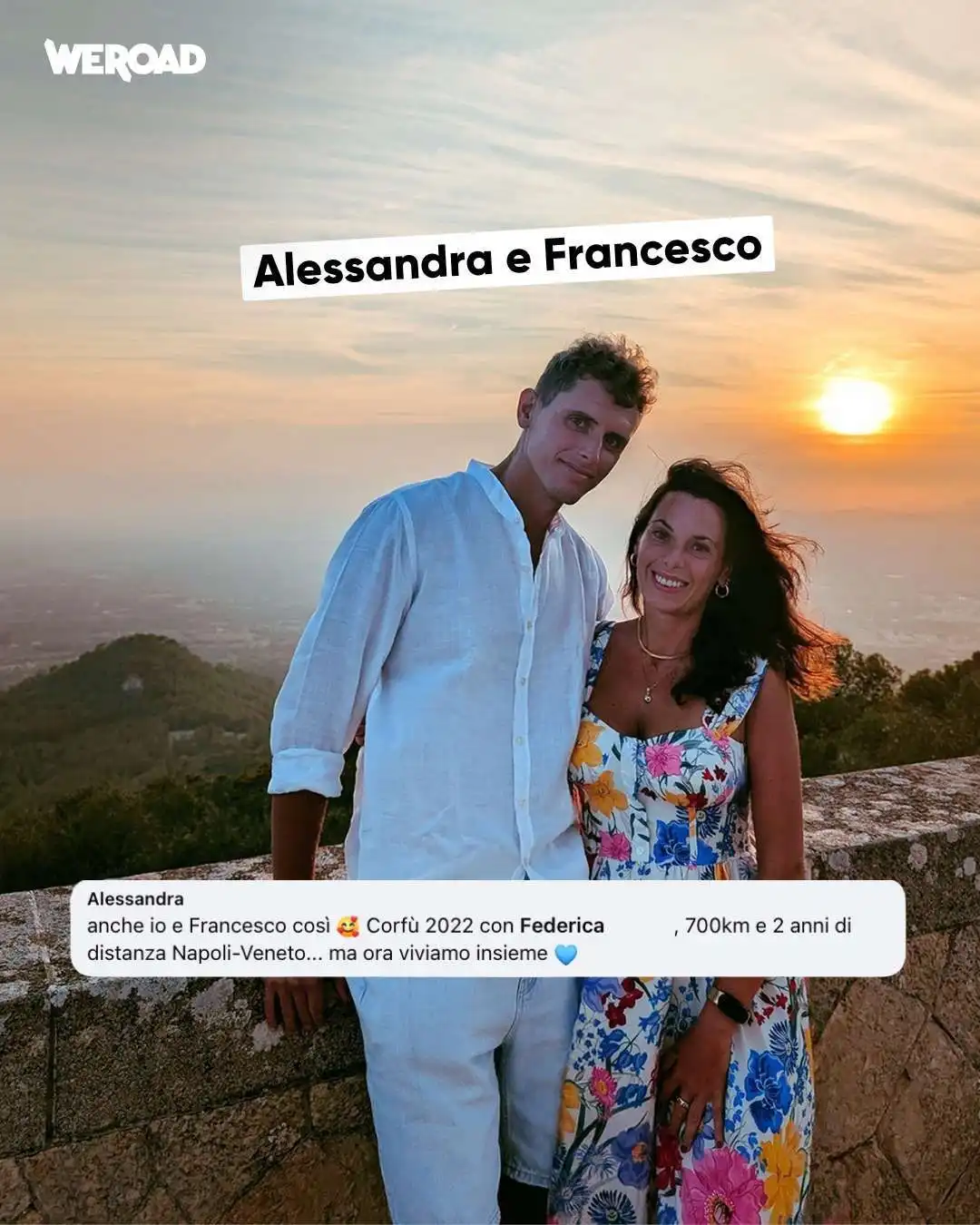 Alessandra e Francesco al tramonto, coppia nata in un viaggio WeRoad a Corfù