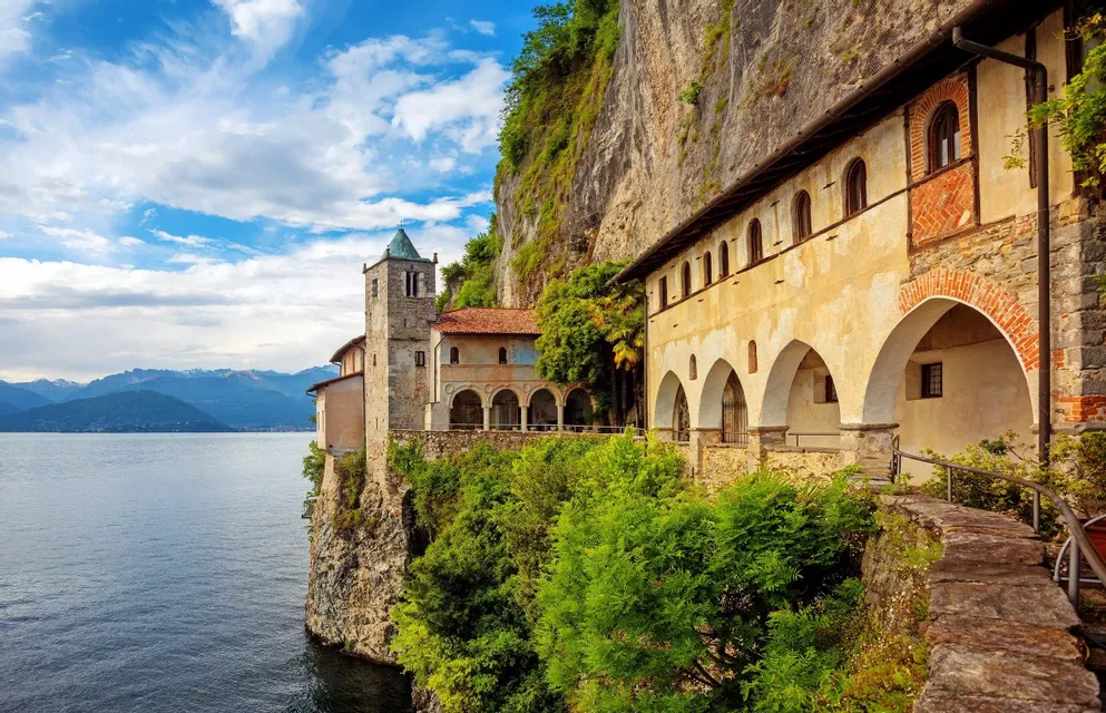 Gita sul lago Maggiore: eremo S. Caterina e spiaggia