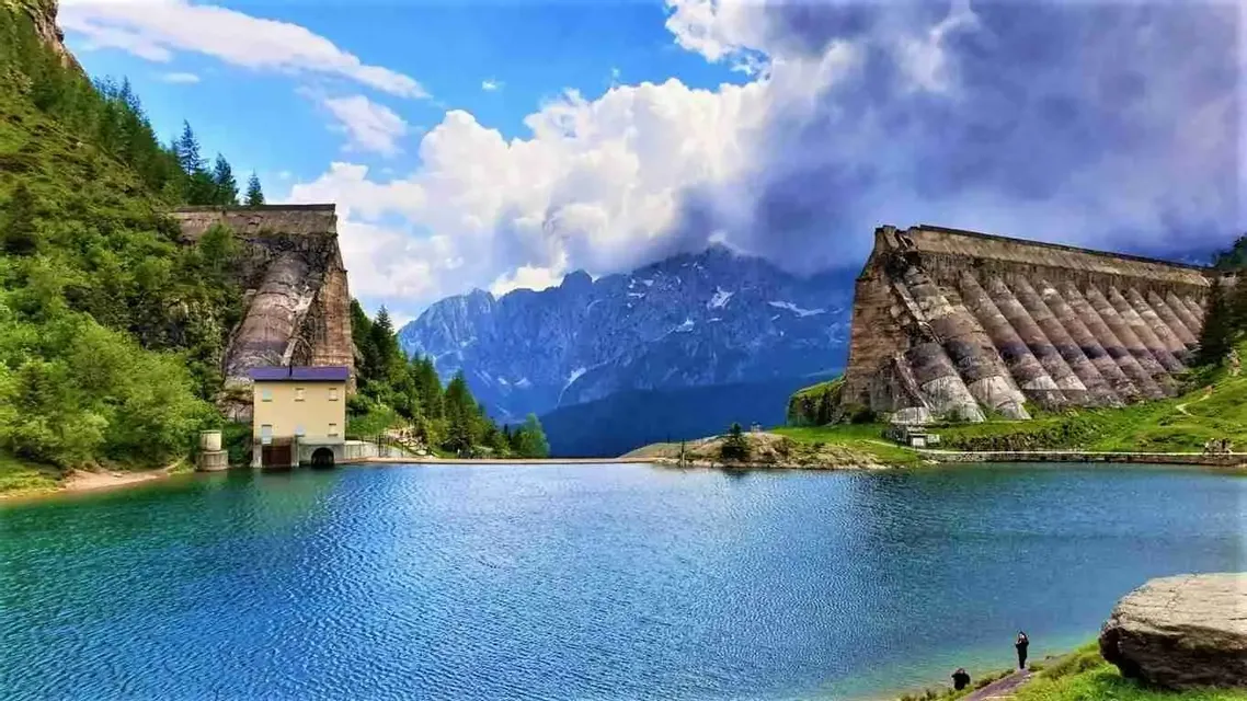 Escursione facile alla diga del Gleno