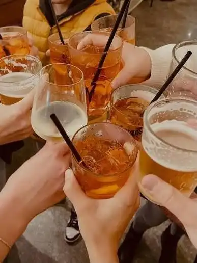  'Aperitivo a Pietrasanta: Stacca la Spina' 