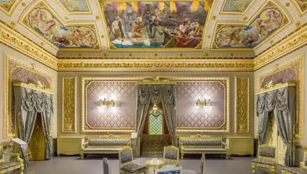 Visita guidata di Palazzo Bonelli-Patané e del suo giardino 