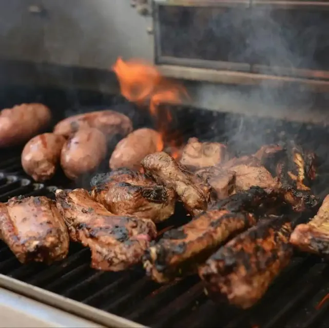 Grigliata con ping pong e minigolf