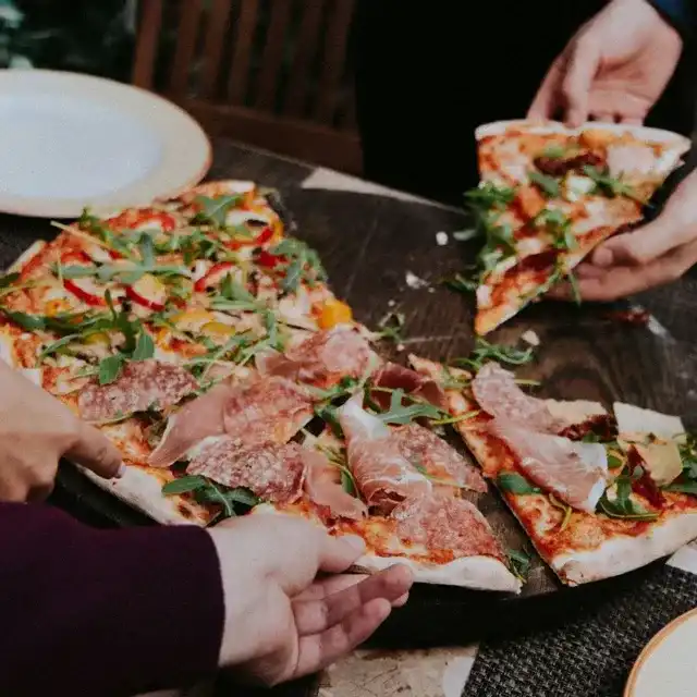 Pizza e Spritz a Barcola