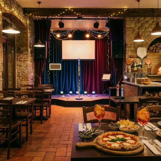 Pizza & Karaoke