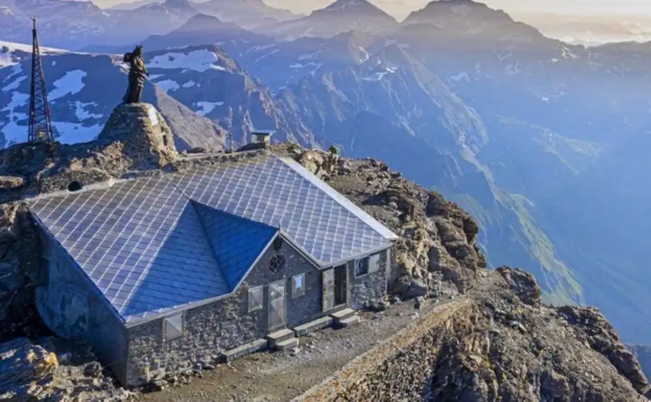 ⛰️Dalla Notte all’Alba sul Rocciamelone :salita in notturna 