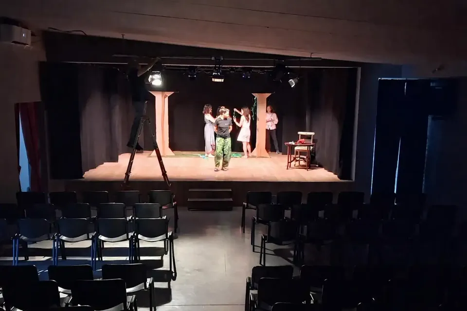 Introduzione al Teatro