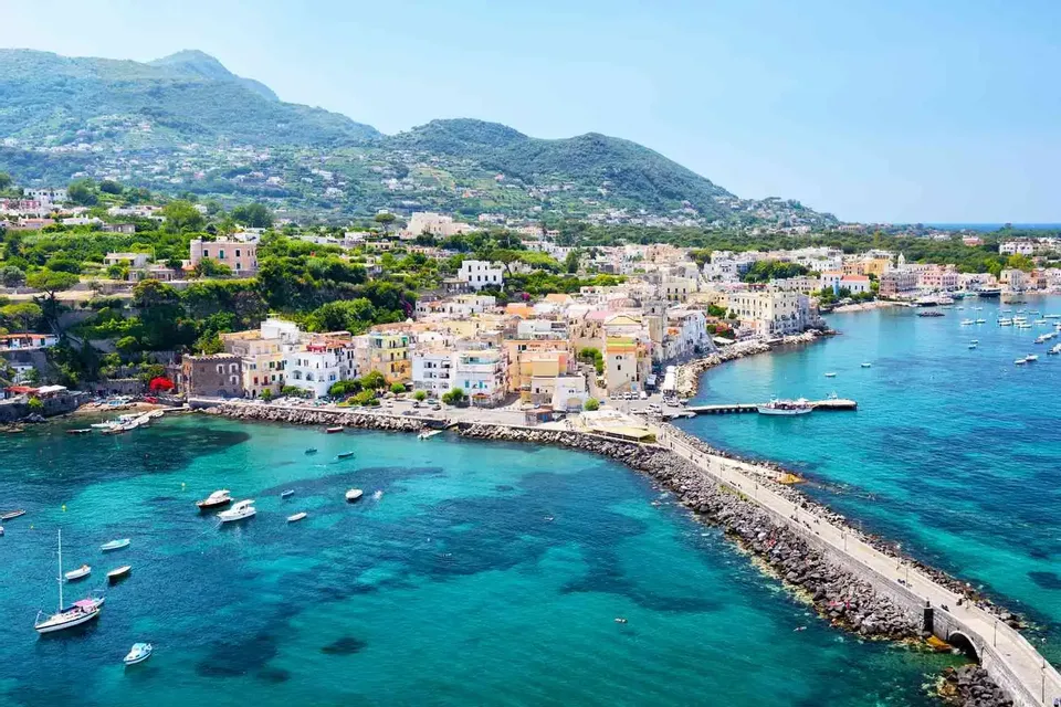 Weekend tra Napoli e Ischia