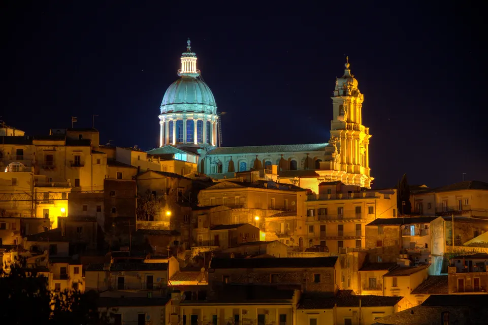 Passeggiata a Ragusa Ibla con aperitivo