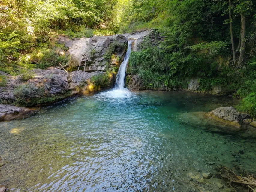 Trekking & Bagno - Bozzi delle Fate 🧚‍♀️- Fivizzano (MS)