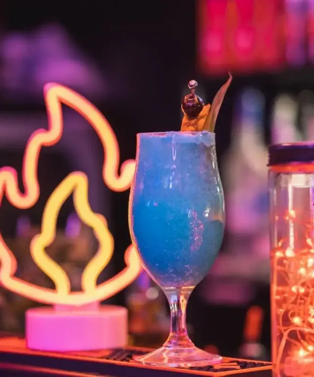 Summer Vibes: Carrette & Fires- Cocktails"to go"